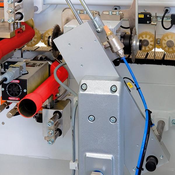 Automatic Edgebander | Flexy | 3 Phase | (18ft/.min.) | edgebanding 0.4 – 3mm | 8 to 50mm panels